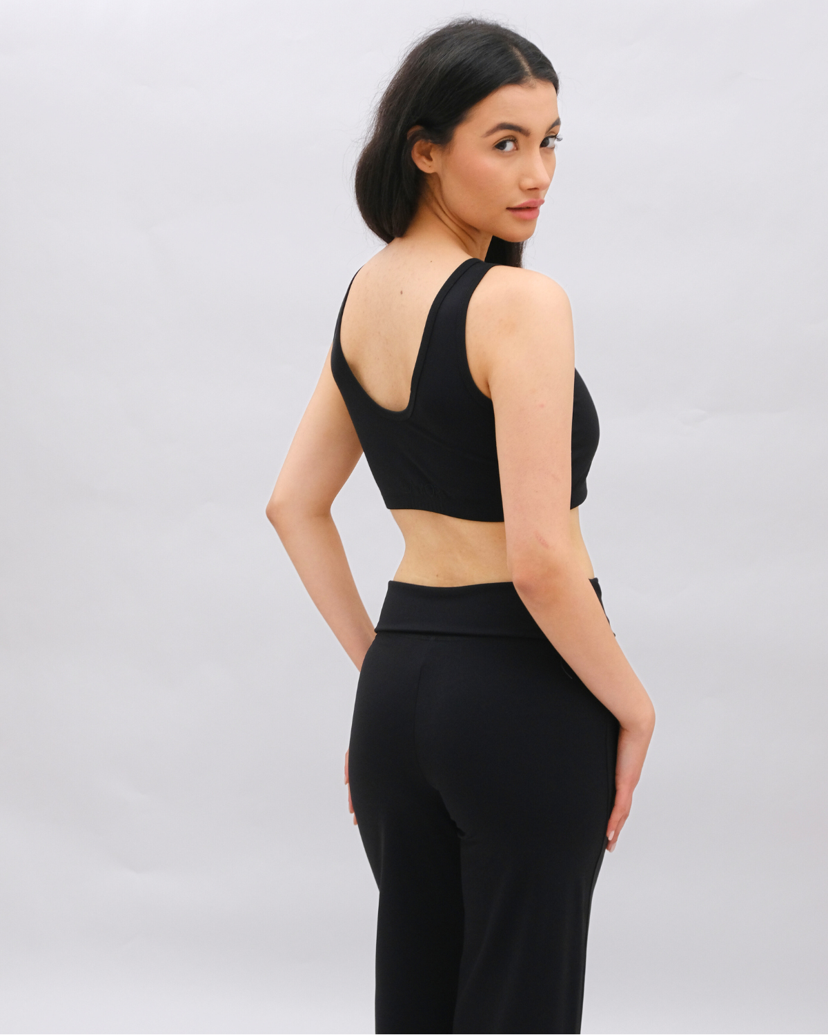 Ā-SCULPT™ Wide Lamor Leg Pants Iron black