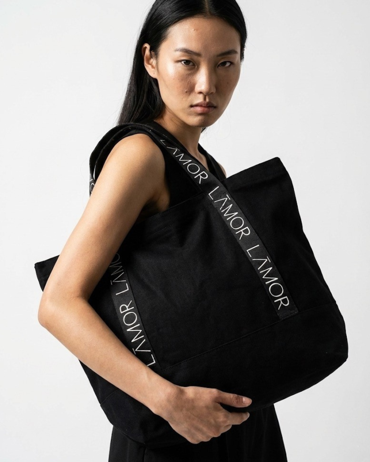 Essential Lamor Cotton Canvas Bag Iron Black