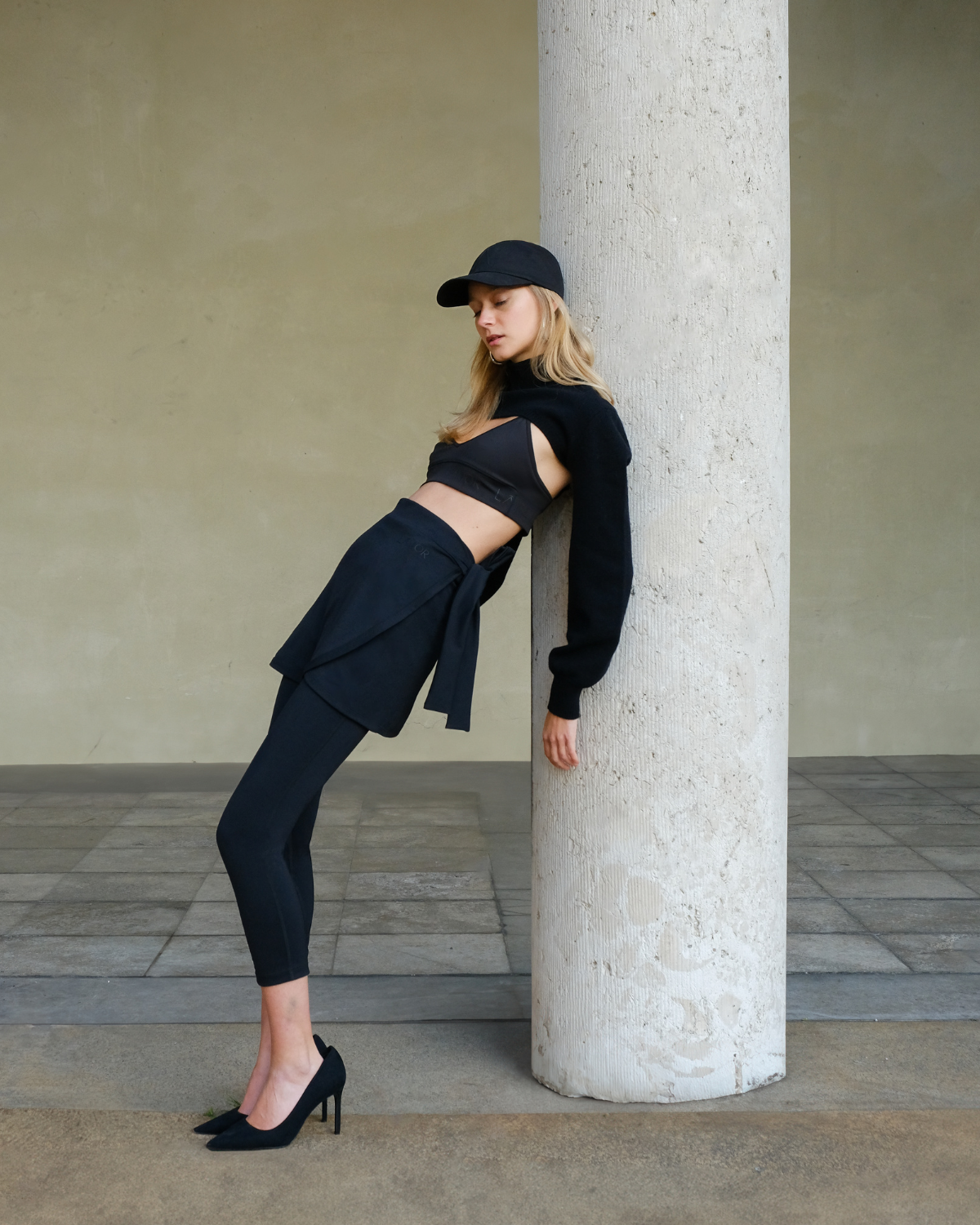 Cropped  knitted long sleeve COUTURE Iron Black